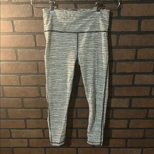 Athleta Striped Capri Leggings
